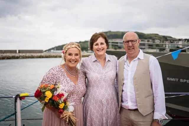 Alicen Dines, Wedding Celebrant with a happy couple